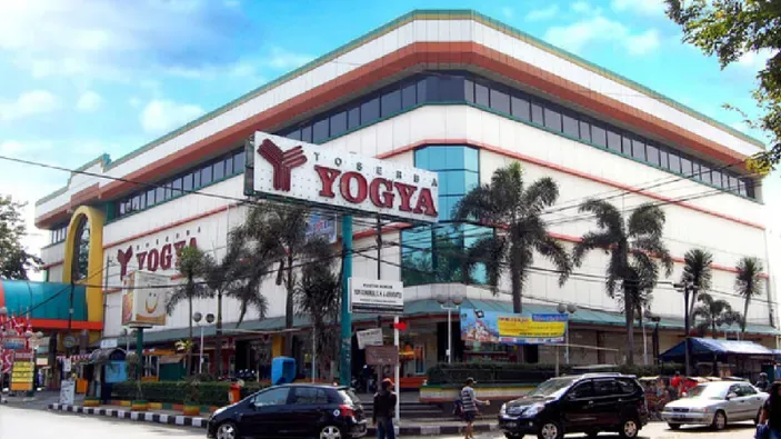 Toko Yogya: Pusat Belanja Berkualitas di Jantung Cilacap
